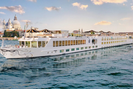 Cruise Ship